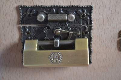 Antique Brass Style Box Padlock